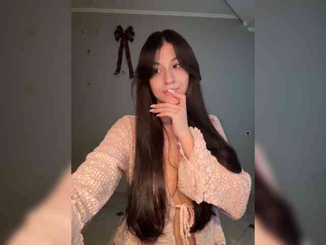 _Meggi_ webcam