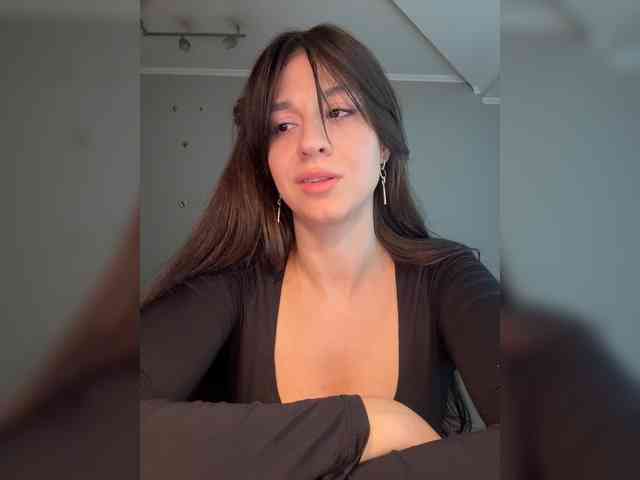 _Meggi_ webcam