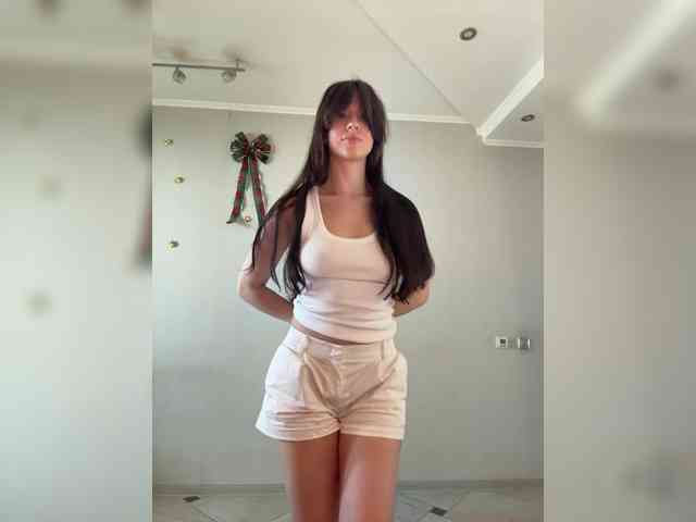 _Meggi_ webcam