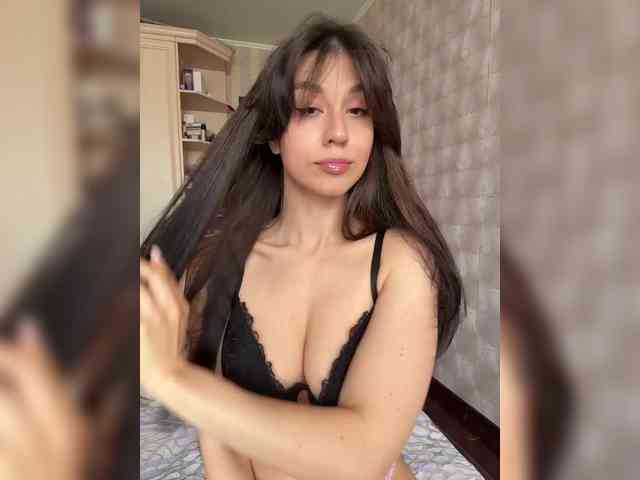 _Meggi_ webcam