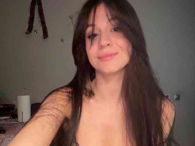 _Meggi_ webcam