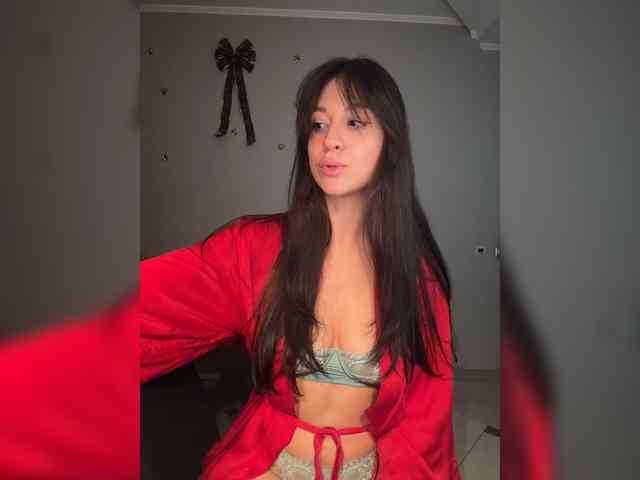 _Meggi_ webcam