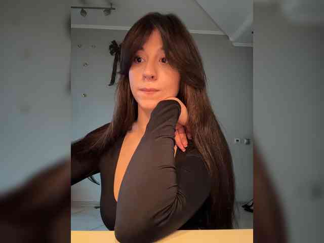 _Meggi_ webcam
