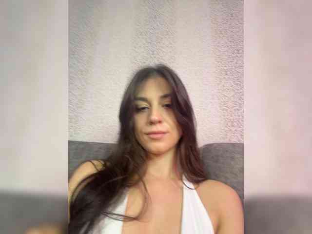 _Meggi_ webcam