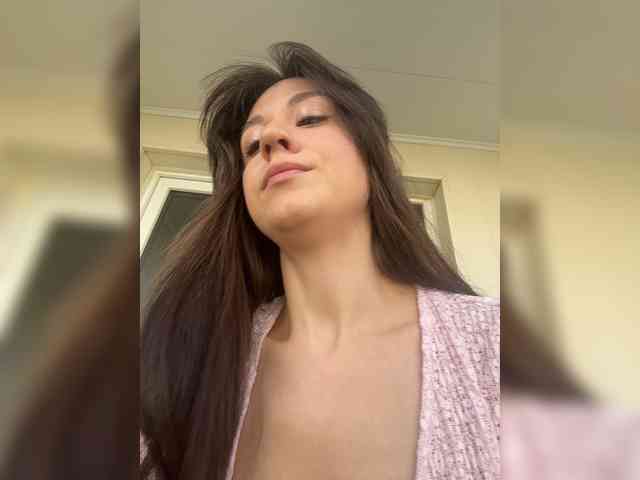 _Meggi_ webcam