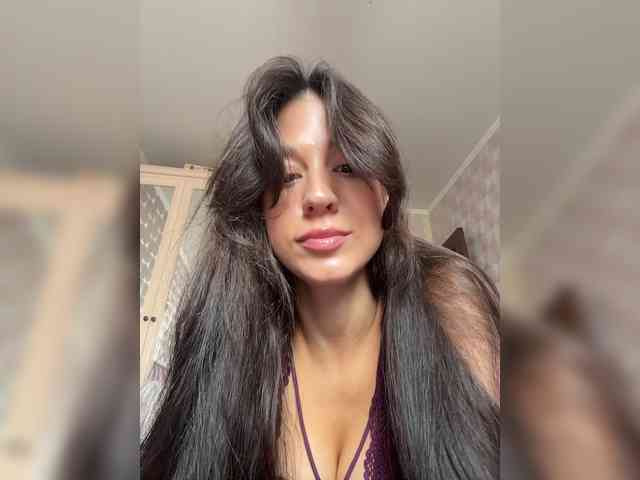 _Meggi_ webcam