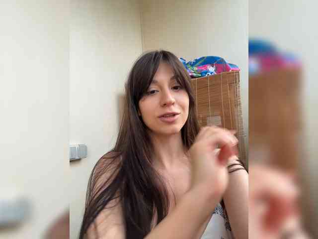 _Meggi_