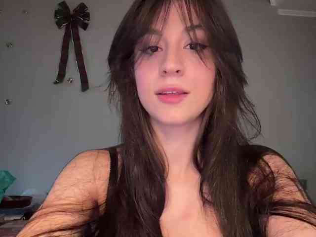 _Meggi_ webcam