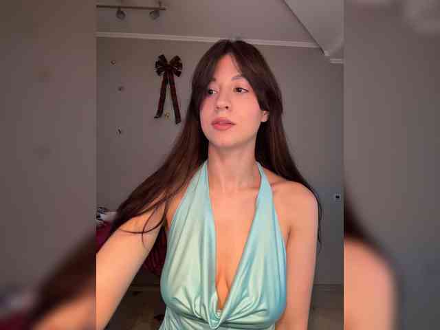_Meggi_ webcam