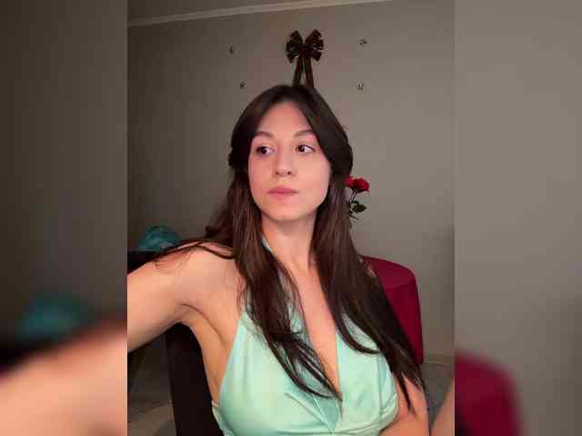 _Meggi_ webcam