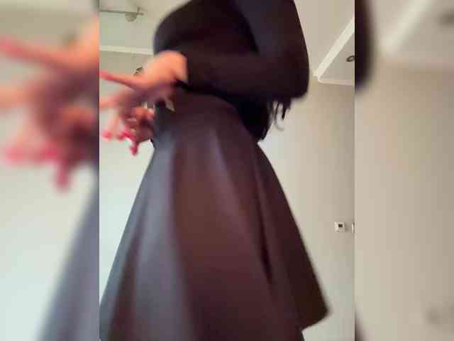 _Meggi_ webcam