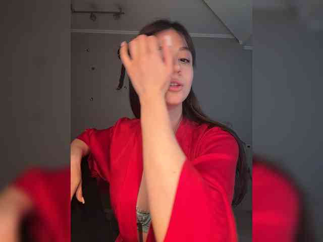 _Meggi_ webcam