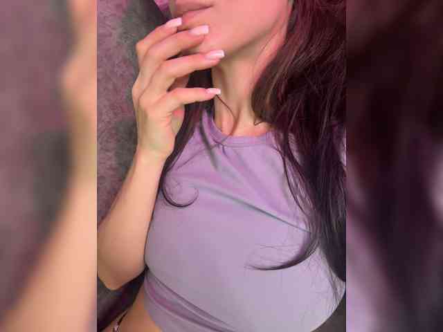 _Meggi_ webcam