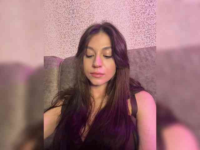 _Meggi_ webcam