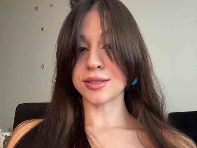 _Meggi_ webcam