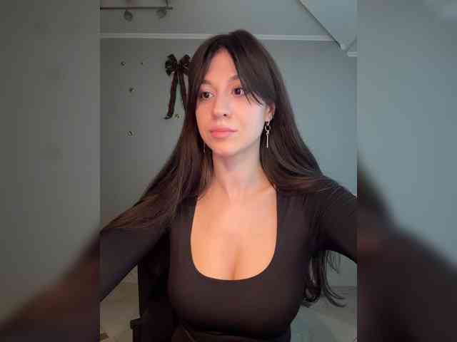 _Meggi_ webcam