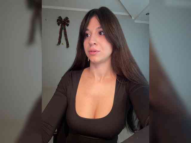 _Meggi_ webcam