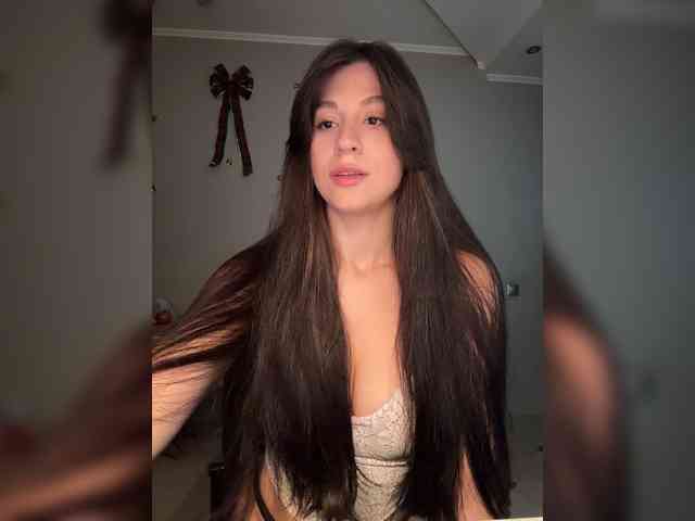 _Meggi_ webcam