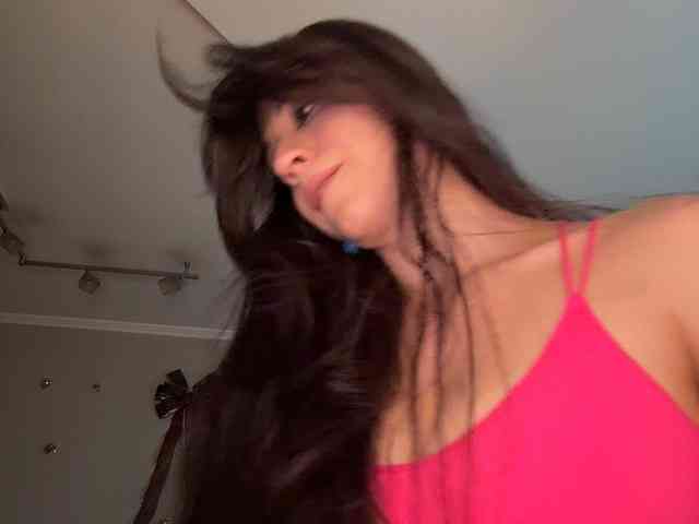 _Meggi_ webcam