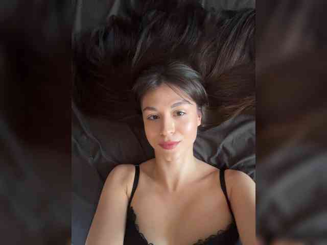 _Meggi_ webcam