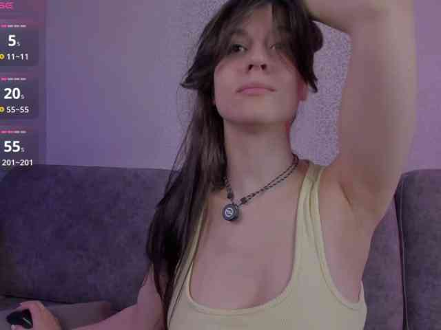 _Meggi_ webcam