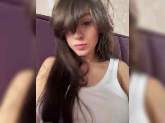 _Meggi_ webcam