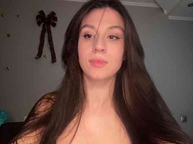 _Meggi_ webcam