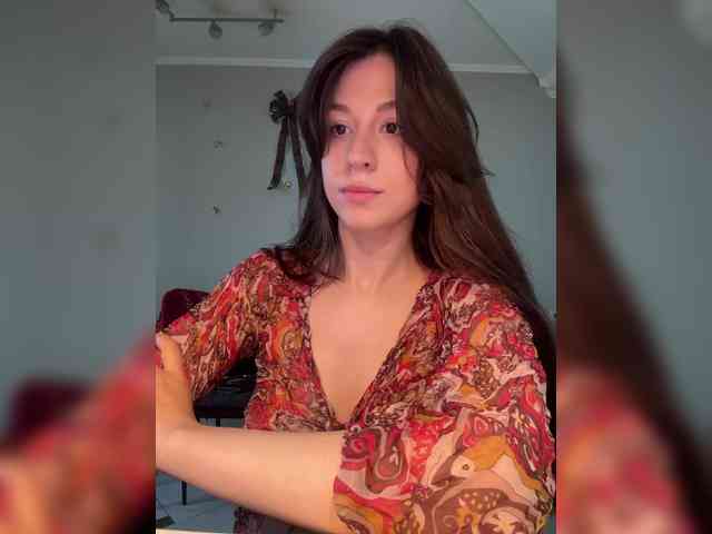 _Meggi_ webcam