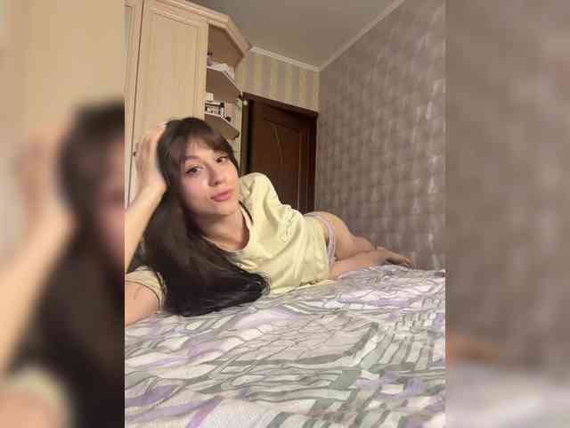 _Meggi_ webcam