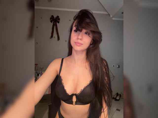 _Meggi_ webcam