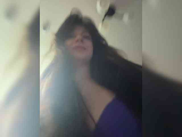 _Meggi_ webcam