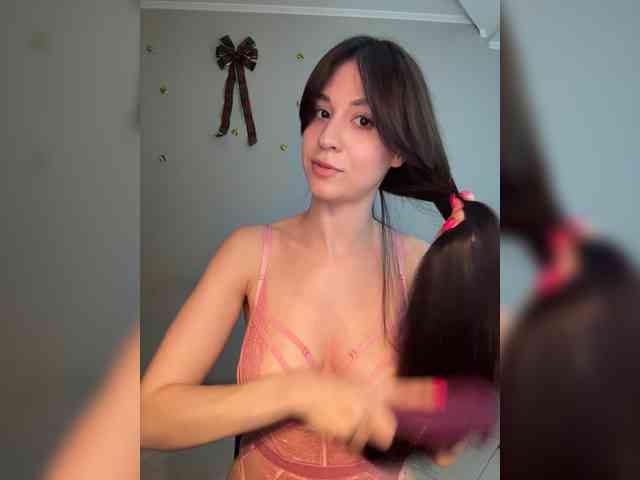_Meggi_ webcam