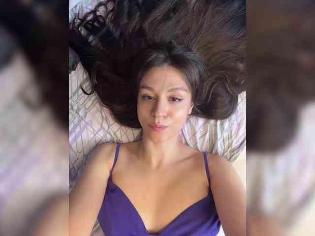 _Meggi_ webcam