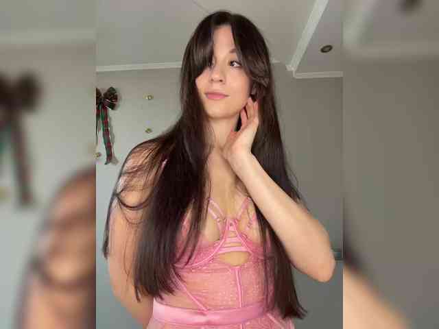 _Meggi_ webcam