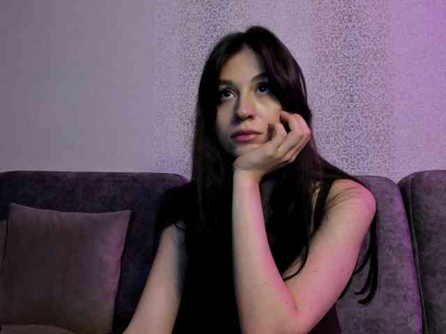_Meggi_ webcam