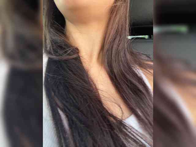 _Meggi_ webcam