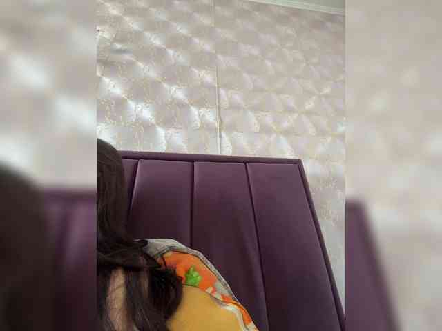 Model: _Meggi_