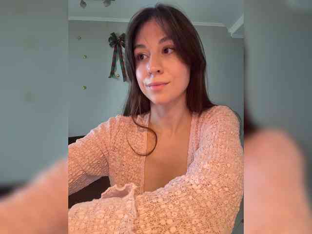 _Meggi_ webcam