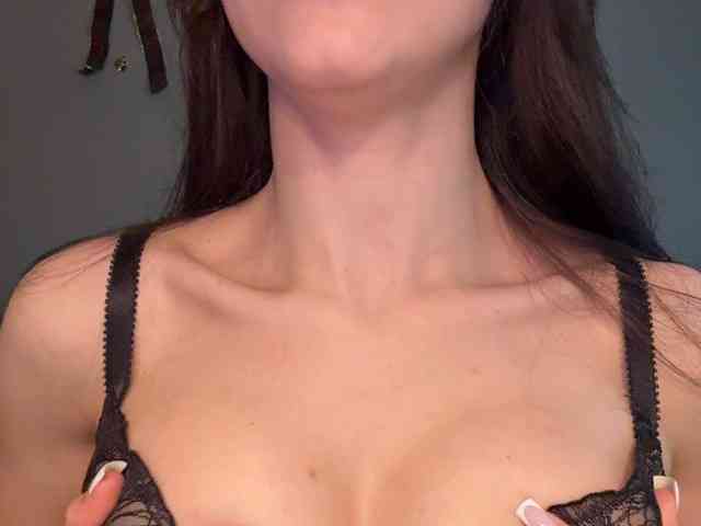 _Meggi_ webcam