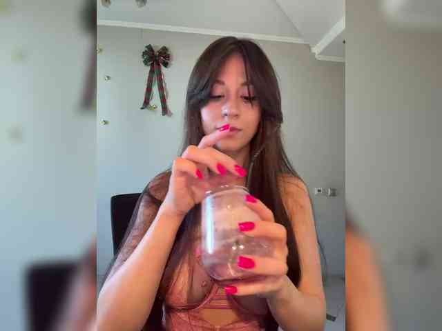 _Meggi_ webcam
