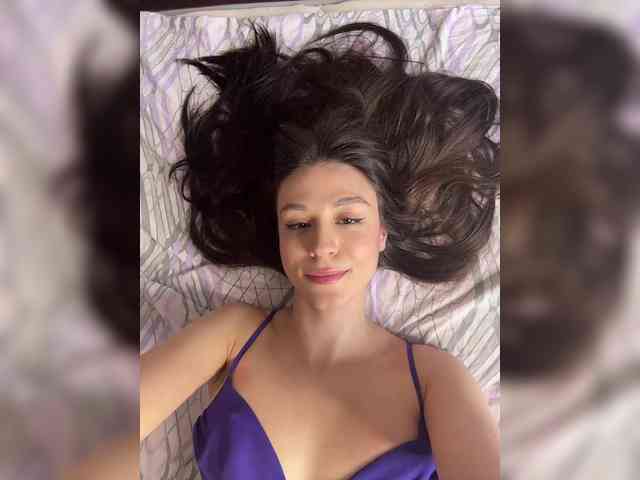 _Meggi_ webcam