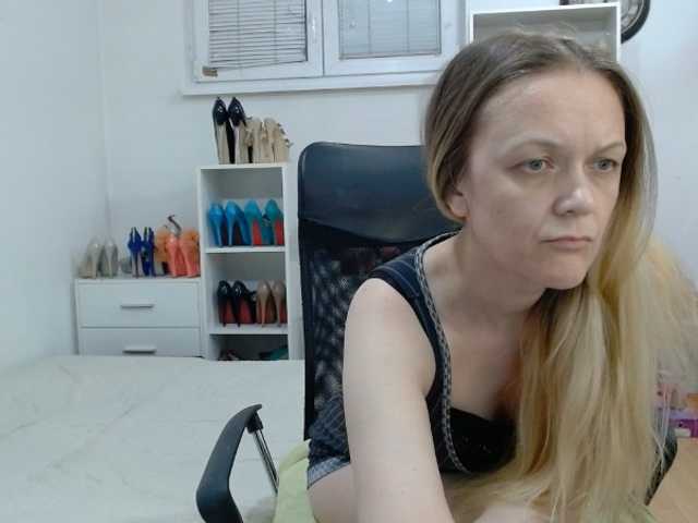 MisstressSabi live cam on BongaCams