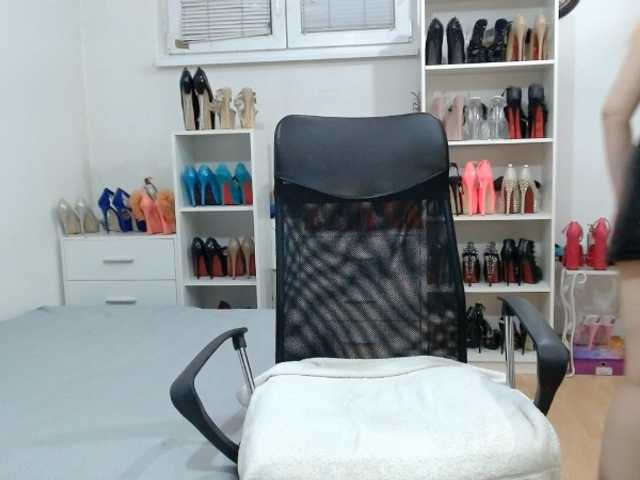 MisstressSabi live cam on BongaCams