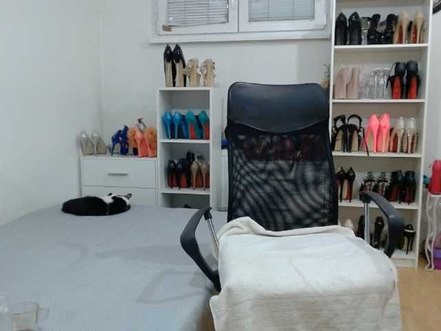 MisstressSabi live cam on BongaCams