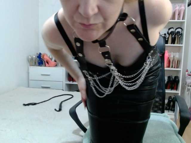 MisstressSabi live cam on BongaCams