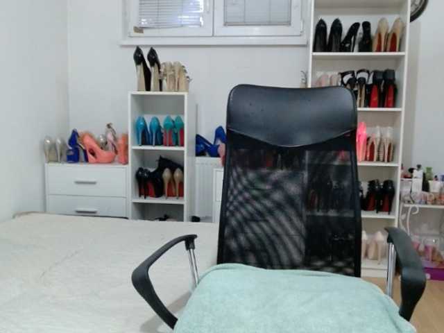MisstressSabi live cam on BongaCams
