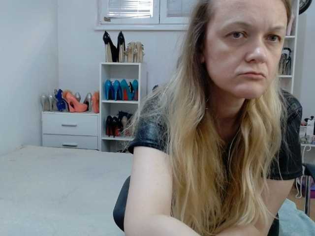 MisstressSabi live cam on BongaCams