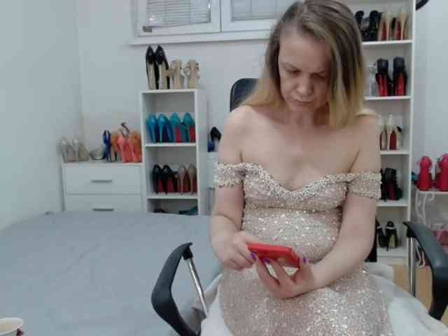 MisstressSabi webcam