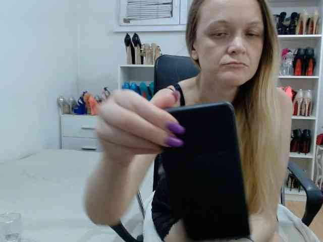 MisstressSabi webcam