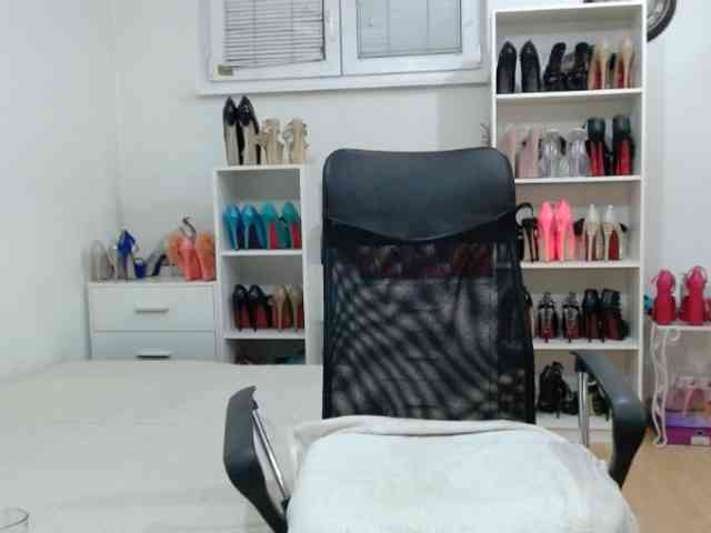MisstressSabi webcam